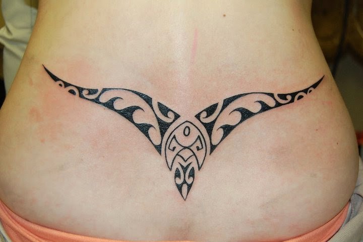 tatuaje tribal de mujer - Ideas de Tatuajes para Mujeres (Imágenes)