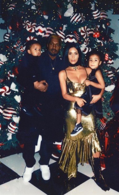 kim y sus hijos - Kim Kardashian Quiere Contratar Un Vientre Para Tener Otro Hijo