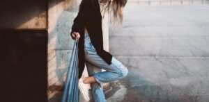 looks basicos simplicidade com estilo pecas coringas tendencias 2021 16 300x147 - Miles de outfits que inspiraran tu dia